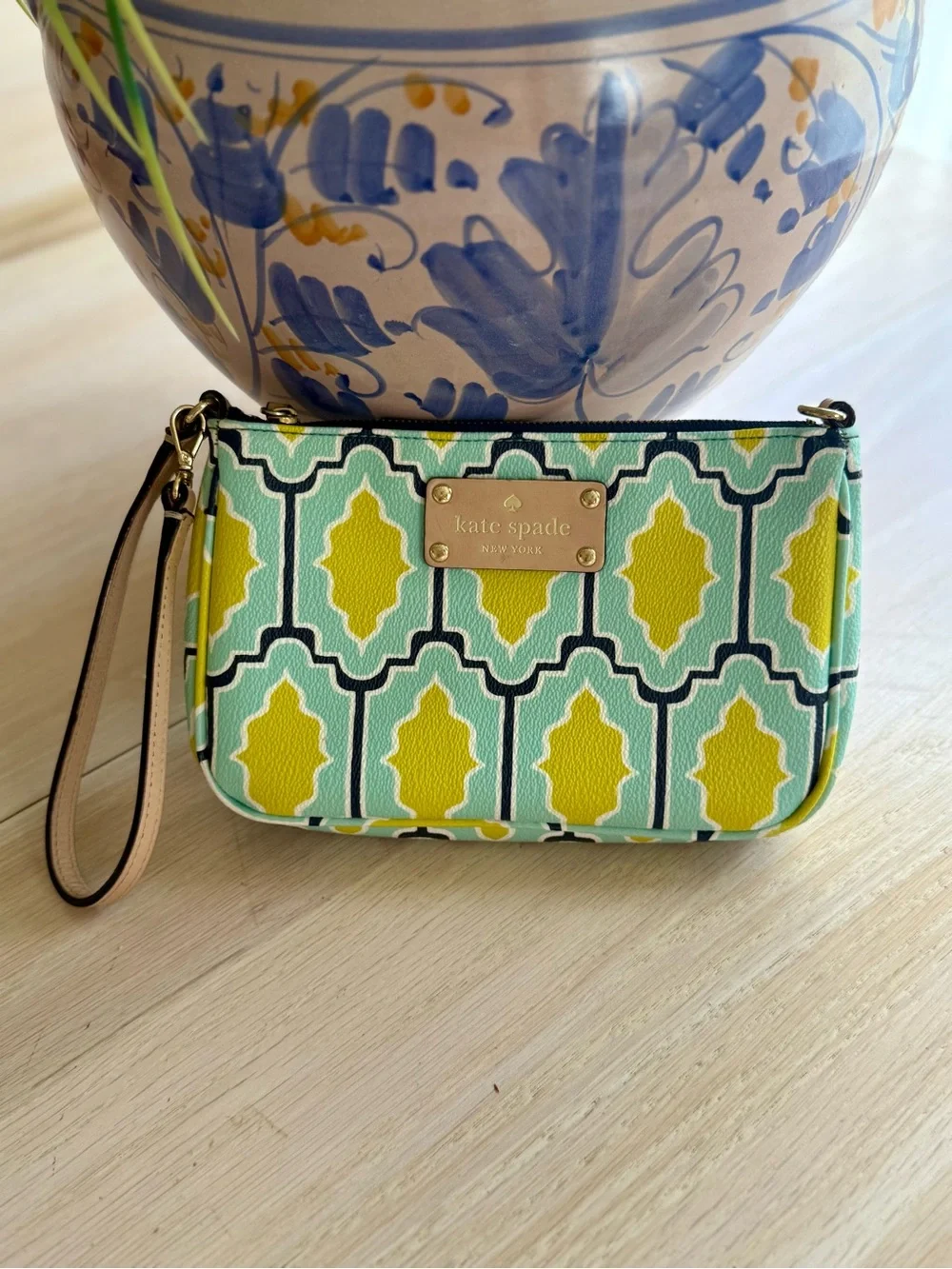 Kate Spade Yellow & Aqua Geometric Wristlet